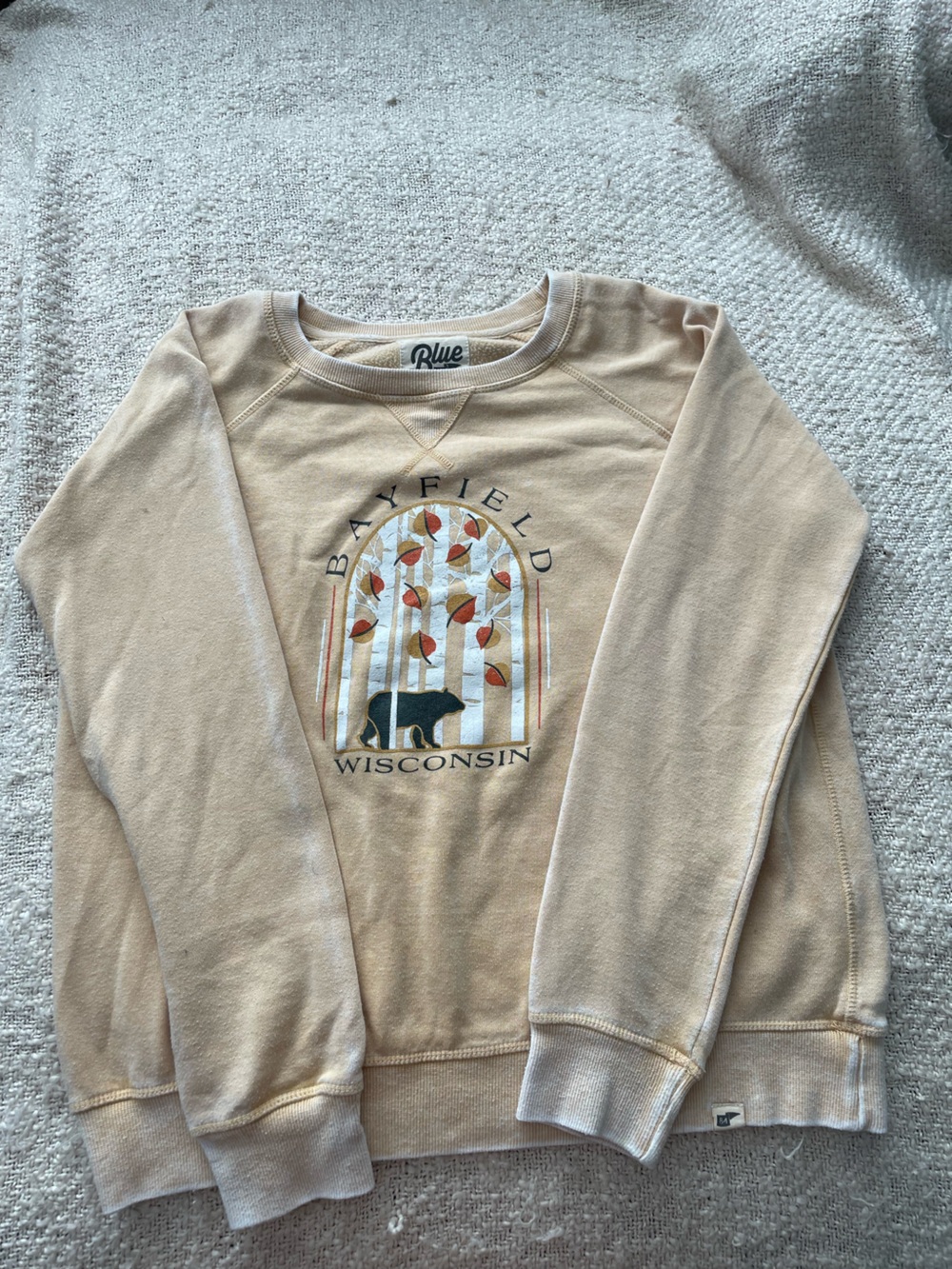 Light Yellow 'Bayfield Wisconsin' Graphic Sweatshirt